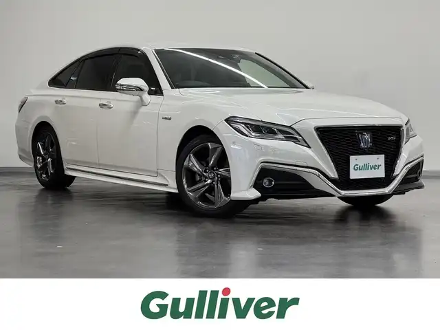 トヨタ クラウン ハイブリッド RS アドバンス 三重県 2019(平31)年 10.5万km ホワイトパールクリスタルシャイン MTモード付フロアCVT/純正 8インチナビ/（AM/FM/CD/DVD/Blu-ray/SDREC/SD/USB/Bluetooth/Miracast/AUX/TV）/【OP】パノラミックビューモニター*1/【OP】トヨタプレミアムサウンド（16スピーカー/12chオーディオAMP）/ドライブレコーダー 前後/ETC/Toyota Safety Sense/・プリクラッシュセーフティ/・レーントレーシングアシスト/・レーダークルコン/・ロードサインアシスト/・オートハイビーム/・ブラインドスポットモニター＋リヤクロストラフィックアラート*1/・インテリジェントクリアランスソナー［パーキングサポートブレーキ（静止物）］*1/・インテリジェント パーキングアシスト2（巻き込み警報機能付）*1/・リヤカメラディテクション*1/など/装備/・【OP】カラーヘッドアップディスプレイ/・本革シート*2/・シートヒーター＆ベンチレーション（D/N）*2/・パワーシート（Dメモリー付8way＋ランバーサポート/N4way）/・パドルシフト/・雨滴感応式フロントワイパー/・AC100Vコンセント（100W）/・3眼LED＆オートライト/・左右独立オートエアコン/など/*…セットでメーカーOP