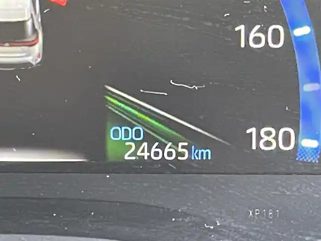 トヨタ ヤリスクロス ハイブリッド Z 熊本県 2021(令3)年 2.5万km センシュアルレッドマイカ ワンオーナー/純正ナビ/バックカメラ/ビルトインETC/前後ドライブレコーダー/純正18インチAW/レーダークルーズ/ハーフレザーシート/右前席パワーシート/前席シートヒーター/LEDヘッドライト/オートライト/フォグライト/前後コーナーセンサー/横滑り防止装置/ウィンカーミラー/純正フロアマット/純正ドアバイザー/新車保証書/取扱説明書/スマートスペアキー×1本