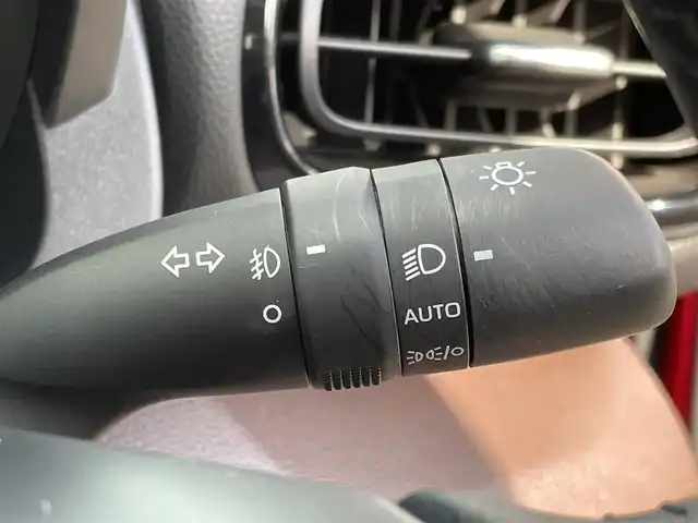 トヨタ ヤリスクロス ハイブリッド Z 熊本県 2021(令3)年 2.5万km センシュアルレッドマイカ ワンオーナー/純正ナビ/バックカメラ/ビルトインETC/前後ドライブレコーダー/純正18インチAW/レーダークルーズ/ハーフレザーシート/右前席パワーシート/前席シートヒーター/LEDヘッドライト/オートライト/フォグライト/前後コーナーセンサー/横滑り防止装置/ウィンカーミラー/純正フロアマット/純正ドアバイザー/新車保証書/取扱説明書/スマートスペアキー×1本