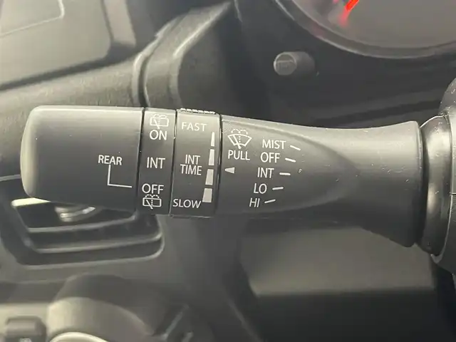 スズキ ジムニー ノマド FC 滋賀県 2025(令7)年 0.1千km 黒 追従クルーズコントロール/リアソナー/衝突軽減ブレーキ/LEDヘッドライト/オートマチックハイビーム/ヒルディセントコントロール/D/Nシートヒーター/純正フロアマット/プッシュスタート/スマートキー/ステアリングリモコン