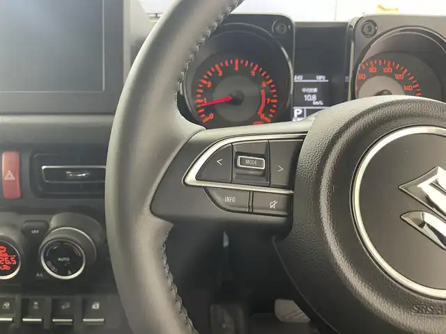 スズキ ジムニー ノマド FC 滋賀県 2025(令7)年 0.1千km 黒 追従クルーズコントロール/リアソナー/衝突軽減ブレーキ/LEDヘッドライト/オートマチックハイビーム/ヒルディセントコントロール/D/Nシートヒーター/純正フロアマット/プッシュスタート/スマートキー/ステアリングリモコン