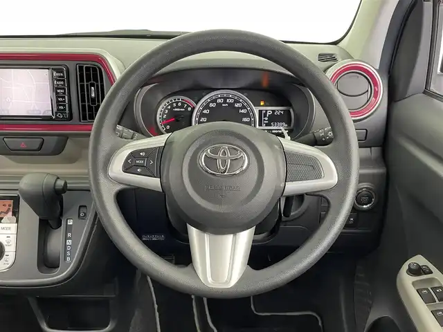トヨタ パッソ モーダ　S 大分県 2017(平29)年 5.4万km ブラックマイカメタリック ワンオーナー/禁煙車/スマートアシスト2/・衝突警報機能/・衝突回避支援ブレーキ機能/作動車速50km/h以下対象車両のみ/・車線逸脱警報機能/・誤発進抑制機能(前方)/・誤発進抑制機能(後方)/・先行車発進お知らせ機能/純正ナビ　型式：NSCD-W66/・ワンセグTV、CD、BT対応、AM/FM/ステアリングスイッチ/バックカメラ/アイドリングストップ/横滑り防止装置/電動格納ミラー/純正フロアマット/オートライト/LEDヘッドライト/保証書、取説、スペアキー有り