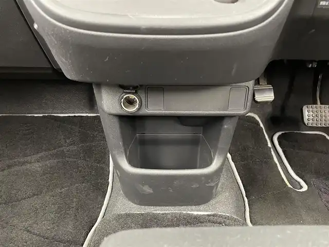 トヨタ パッソ モーダ　S 大分県 2017(平29)年 5.4万km ブラックマイカメタリック ワンオーナー/禁煙車/スマートアシスト2/・衝突警報機能/・衝突回避支援ブレーキ機能/作動車速50km/h以下対象車両のみ/・車線逸脱警報機能/・誤発進抑制機能(前方)/・誤発進抑制機能(後方)/・先行車発進お知らせ機能/純正ナビ　型式：NSCD-W66/・ワンセグTV、CD、BT対応、AM/FM/ステアリングスイッチ/バックカメラ/アイドリングストップ/横滑り防止装置/電動格納ミラー/純正フロアマット/オートライト/LEDヘッドライト/保証書、取説、スペアキー有り