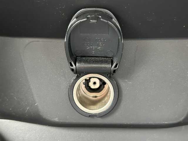 日産 エクストレイル 20X 道央・札幌 2014(平26)年 8.6万km スチールブルー (株)IDOMが運営する【じしゃロン札幌店】の自社ローン専用車両になります。こちらは現金またはオートローンご利用価格です。自社ローンご希望の方は別途その旨お申し付けください。/純正ナビ/CD/DVD/DTV/Bluetooth/バックカメラ/カプロンシート/シートヒーター /切り替え式4WD/LEDオートライト/社外アルミホイール/パワーバックドア /ビルトインETC/フロアマット/ドアバイザー