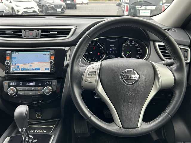 日産 エクストレイル 20X 道央・札幌 2014(平26)年 8.6万km スチールブルー (株)IDOMが運営する【じしゃロン札幌店】の自社ローン専用車両になります。こちらは現金またはオートローンご利用価格です。自社ローンご希望の方は別途その旨お申し付けください。/純正ナビ/CD/DVD/DTV/Bluetooth/バックカメラ/カプロンシート/シートヒーター /切り替え式4WD/LEDオートライト/社外アルミホイール/パワーバックドア /ビルトインETC/フロアマット/ドアバイザー