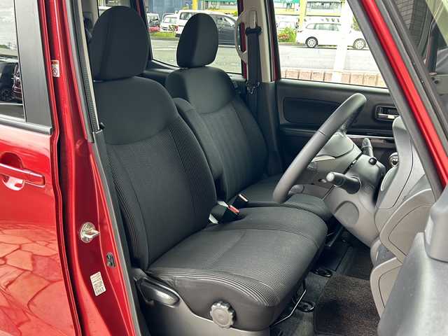 日産 デイズ ルークス ハイウェイスターX 静岡県 2019(令1)年 2.7万km 赤 純正ナビ/・アラウンドビューモニター/・Bluetooth/・CD/DVD/・フルセグTV/主要装備/・プッシュスタート/・ETC車載器/・ドライブレコーダー/・片側パワースライドドア/・衝突被害軽減システム/・レーンキープアシスト/・前後ソナー/・オートマチックハイビーム/・LEDヘッドライト/・純正ＡＷ/・純正フロアマット/・スマートキー/・スペアキー/・後席サンシェード/・リヤシーリングファン/・アイドリングストップ