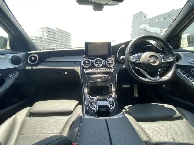 メルセデス・ベンツ Ｃ１８０ ステーションW ローレウスED 栃木県 2018(平30)年 2.5万km ダイヤモンドホワイト パノラマサンルーフ/ワンオーナー/レーダーセーフティパッケージ/バックカメラ/純正ナビ/フルセグ /パワーシート/シートヒーター/黒革/電動リアゲート/ETC/LED/純正18インチAW/社外ドラレコ前後