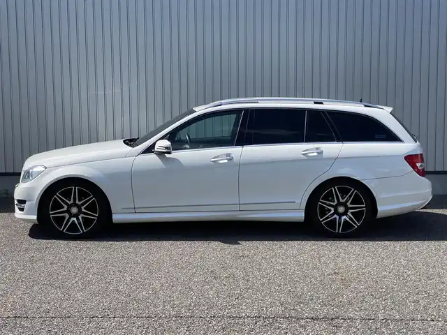 メルセデス・ベンツ Ｃ２００ ブルーエフィシェンシーW AVG 福島県 2012(平24)年 9.6万km 白 【　M ベンツ　C200 ブルーエフィシェンシーW AVG  】/純正HDDナビ フルセグTV/　　CD/Bluetooth/USB/MSV/バックカメラ/HIDヘッドライト/ハーフレザーシート/前席パワーシート/スマートキー/プッシュスタート/スペアキー/クルーズコントロール/パドルシフト/純正18インチアルミホイール/スタッドレスタイヤ（社外ホイール）あり/ステアリングリモコン/ETC/新車保証書/取扱説明書