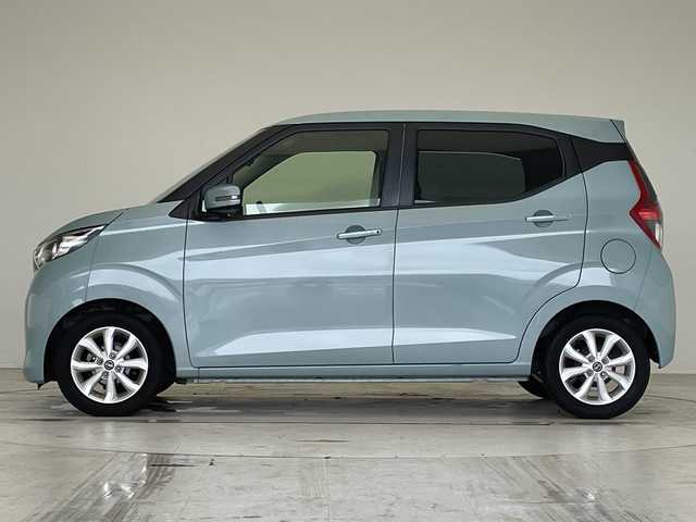 日産 デイズ X 滋賀県 2021(令3)年 5.9万km ソーダブルーM 純正９インチナビ/(CD/DVD/Bluetooth/フルセグTV/AUX)/全方位カメラ/コーナーセンサー/アイドリングストップ/ステアリングリモコン/純正フロアマット/オートライト/オートハイビーム/純正１４インチアルミホイール/ドライブレコーダー/ETC/スマートキー/スペアキー