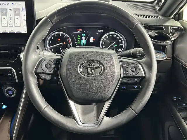 トヨタ ハリアー Z 大阪府 2020(令2)年 1.6万km ホワイトパールクリスタルシャイン モデリスタエアロ 純正12.3incナビTV 360カメラ デジタルインナーミラー ハーフレザー パワーシート 電動リアゲート ヘッドアップディスプレイ レーダーC 衝突軽減ブレーキ レーンアシスト ブラインドSM JBLサウンド