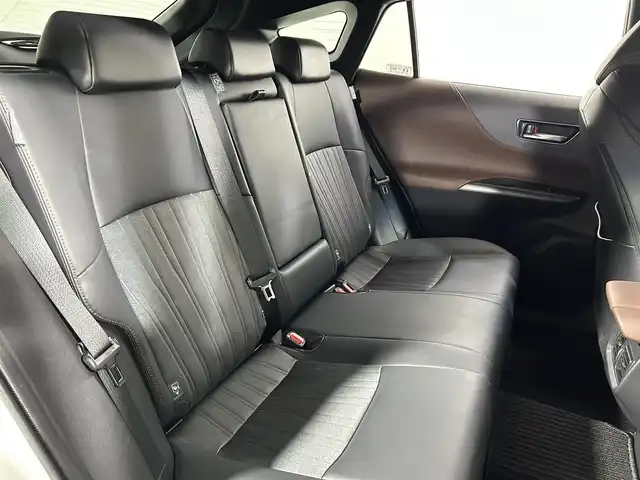 トヨタ ハリアー Z 大阪府 2020(令2)年 1.6万km ホワイトパールクリスタルシャイン モデリスタエアロ 純正12.3incナビTV 360カメラ デジタルインナーミラー ハーフレザー パワーシート 電動リアゲート ヘッドアップディスプレイ レーダーC 衝突軽減ブレーキ レーンアシスト ブラインドSM JBLサウンド