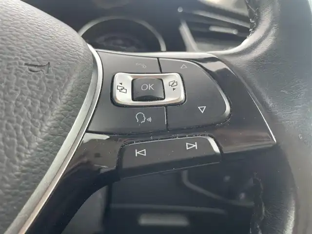 フォルクスワーゲン ゴルフ トゥーラン TSI ハイライン 宮城県 2018(平30)年 11.6万km アトランティックブルーM /ワンオーナー//純正メモリナビ//CD/DVD/SD/BT/USB/MSV/フルセグテレビ//バックカメラ//レーダークルーズコントロール//パドルシフト//プリクラッシュセーフティ//前席シートヒーター//ビルトインETC2.0//パークアシスト//パワーバックドア//LEDヘッドライト//純正ドライブレコーダー//スマートキーx2