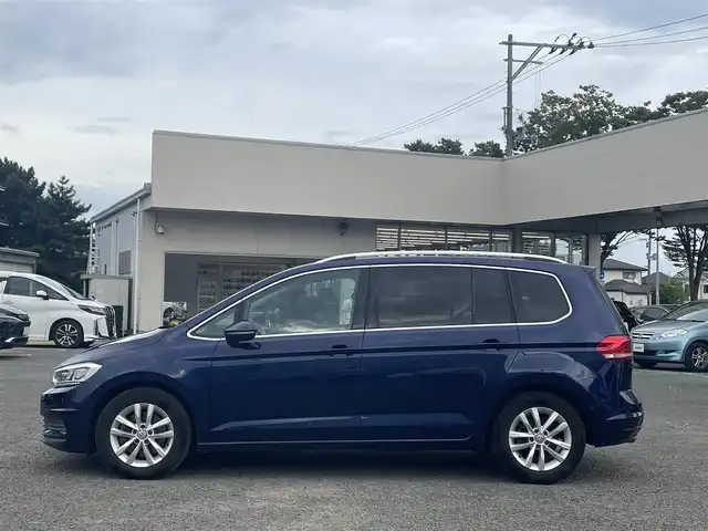 フォルクスワーゲン ゴルフ トゥーラン TSI ハイライン 宮城県 2018(平30)年 11.6万km アトランティックブルーM /ワンオーナー//純正メモリナビ//CD/DVD/SD/BT/USB/MSV/フルセグテレビ//バックカメラ//レーダークルーズコントロール//パドルシフト//プリクラッシュセーフティ//前席シートヒーター//ビルトインETC2.0//パークアシスト//パワーバックドア//LEDヘッドライト//純正ドライブレコーダー//スマートキーx2