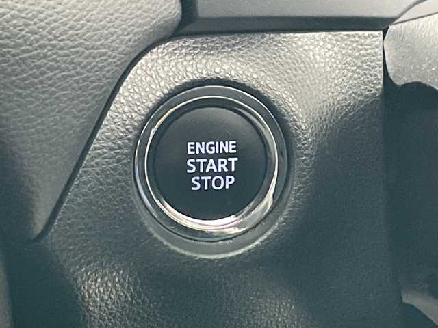 トヨタ ＲＡＶ４ アドベンチャー オフロードPKGⅡ 道央・札幌 2023(令5)年 4.4万km スーパーホワイトⅡ ・4WD/・寒冷地仕様/・純正ナビ/・BT&フルセグTV&Miracast/・バックカメラ/・レーダークルーズコントロール/・レザーシート/・D席メモリ付パワーシート/・前席シートヒーター&ベンチレーション/・ステアリングヒーター/・パワーバックドア/・ダウンヒルアシストコントロール/・デジタルインナーミラー/・ビルトインETC/・コーナーセンサー/・LEDヘッドライト/・オートライト/・オートマチックハイビーム/・フォグランプ/・プッシュスタート/・スマートキー