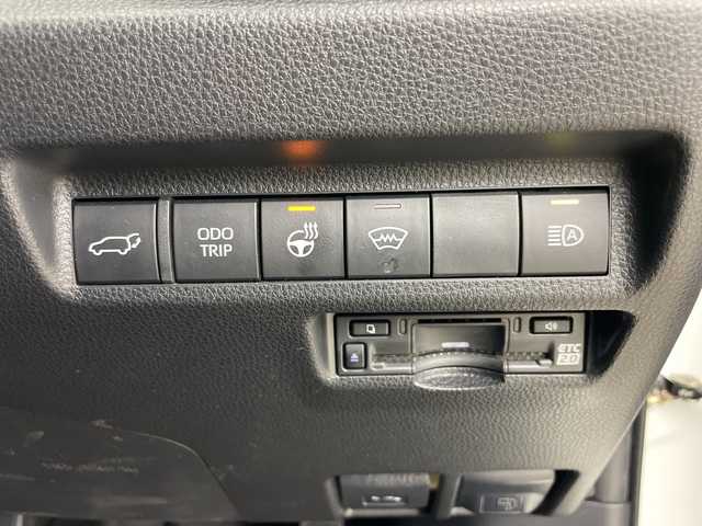 トヨタ ＲＡＶ４ アドベンチャー オフロードPKGⅡ 道央・札幌 2023(令5)年 4.4万km スーパーホワイトⅡ ・4WD/・寒冷地仕様/・純正ナビ/・BT&フルセグTV&Miracast/・バックカメラ/・レーダークルーズコントロール/・レザーシート/・D席メモリ付パワーシート/・前席シートヒーター&ベンチレーション/・ステアリングヒーター/・パワーバックドア/・ダウンヒルアシストコントロール/・デジタルインナーミラー/・ビルトインETC/・コーナーセンサー/・LEDヘッドライト/・オートライト/・オートマチックハイビーム/・フォグランプ/・プッシュスタート/・スマートキー