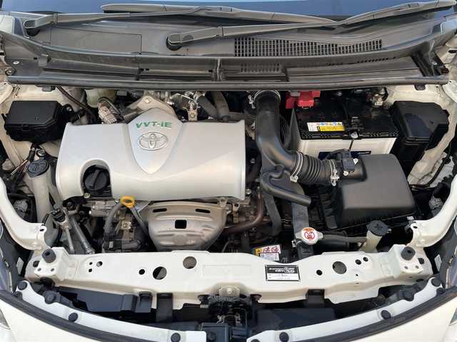 トヨタ シエンタ G クエロ 滋賀県 2019(令1)年 3.7万km ホワイトパールクリスタルシャイン 社外ナビ/フルセグTV/Bluetooth/全周囲カメラ/ドライブレコーダー/プリクラッシュセーフティ/レーンキープアシスト/クリアランスソナー/両側パワースライドドア/プッシュスタート/スマートキー/スペアキー/革巻きステアリング/ハーフレザーシート/LEDヘッドライト/オートライト/ETC
