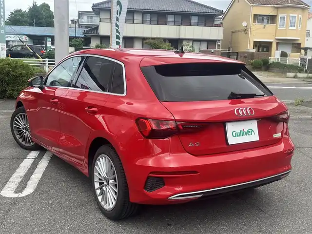 アウディ Ａ３ SB 30TFSI アドバンスド 愛知県 2022(令4)年 2.9万km ブリリアントレッド ワンオーナー/純正メーカーナビ/地デジ　フルセグ/Bluetooth/アダプティブクルーズアシスト/シートヒーター/アドバンストキー×2ケ/リアビューカメラ/ビルトイン2.0ETC/LEDヘッドライト/オートライト/パドルシフト/ドライブレコーダー/純正17インチアルミ/保証書取説有り