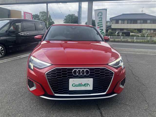 アウディ Ａ３ SB 30TFSI アドバンスド 愛知県 2022(令4)年 2.9万km ブリリアントレッド ワンオーナー/純正メーカーナビ/地デジ　フルセグ/Bluetooth/アダプティブクルーズアシスト/シートヒーター/アドバンストキー×2ケ/リアビューカメラ/ビルトイン2.0ETC/LEDヘッドライト/オートライト/パドルシフト/ドライブレコーダー/純正17インチアルミ/保証書取説有り