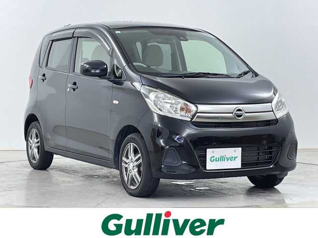 日産 デイズ S 道央・札幌 2018(平30)年 7.1万km ブラック ・4WD/・社外ナビ&CD/・エマージェンシーブレーキ/・社外エンジンスターター/・運転席シートヒーター/・アイドリングストップ/・ベンチシート/・ヘッドライトレベライザー/・横滑り防止/・ドアバイザー