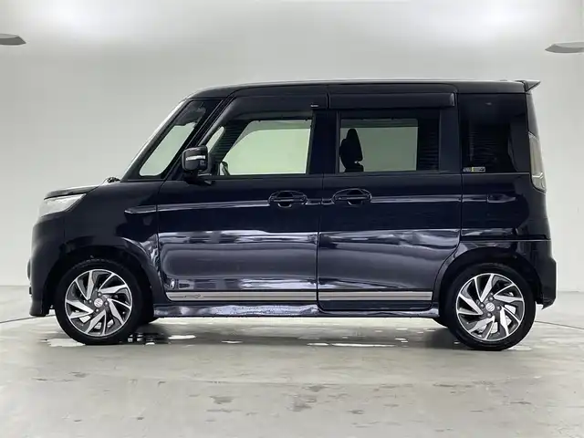 スズキ スペーシア カスタム Z 富山県 2017(平29)年 4.3万km ブルーイッシュブラックパール3 スマートキー/4WD/社外メモリナビ/(CD/DVD/BT/フルセグTV)/バックカメラ/衝突軽減ブレーキ/車線逸脱防止機能/シートヒーター/オートライト/片側パワースライドドア/LEDヘッドライト/スペアキー×1/取説＆保証書
