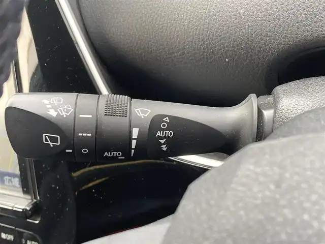 トヨタ プリウス A プレミアム　ツーリングセレ 栃木県 2018(平30)年 5.1万km スティールブロンドM トヨタセーフティセンス/純正9インチナビ/フルセグTV/DVD/Bluetooth/MSV/USB/HDMI/バックカメラ/ビルトインETC2.0/前後ドライブレコーダー/黒革シート/パワーシート/シートヒーター/パーキングアシスト/ヘッドアップディスプレイ/ブラインドスポットモニター/クリアランスソナー/レーダークルーズコントロール/LEDヘッドライト/フォグランプ/ドライブサポートイルミネーション/スマートキー×2