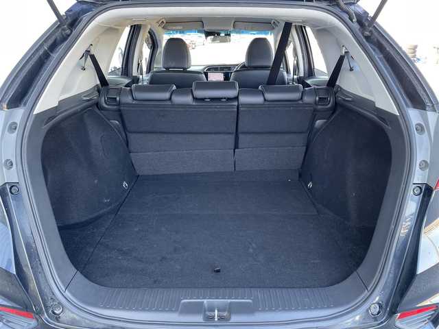 ホンダ シャトル ハイブリッド X スタイルエディション 佐賀県 2016(平28)年 9.4万km ミッドナイトブルービームM 純正メモリーナビゲーション/・フルセグTV/CD/DVD/SD/USB/Bluetooth/バックカメラ/前方ドライブレコーダー/ビルトインETC/ハーフレザーシート/ISOFIX対応/革巻きステアリング/ステアリングリモコン/社外15インチアルミホイール/純正LEDヘッドライト/純正フォグランプ/純正フロアマット/純正ドアバイザ―/新車保証書/取扱説明書/スペアキー１本/クルーズコントロール/シティブレーキアクティブシステム/横滑り防止装置