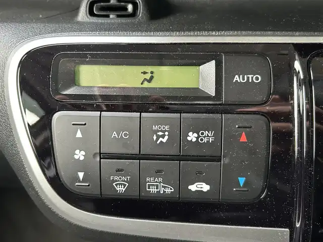 ホンダ Ｎ ＢＯＸ G Lパッケージ 新潟県 2015(平27)年 11.8万km プレミアムホワイトパールⅡ ワンオーナー/ワンセグテレビ/バックカメラ/ドアバイザー/片側パワースライドドア/ETC/ウィンカーミラー/シートヒーター/メモリナビ/電動格納ミラー