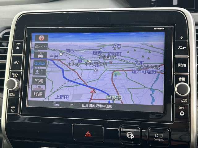 日産 セレナ ハイウェイスター Vセレクション 山形県 2018(平30)年 12.1万km ダイヤモンドブラック ワンオーナー/４WD/エマージェンシーブレーキ/プロパイロット/純正SDナビ/（CD/DVD/SD/Bluetooth/iPod/フルセグ/AM/FM)/テレビキャンセラー/ETC/フリップダウンモニター/両側パワースライドドア/インテリジェントパーキングアシスト/前後コーナーセンサー/アイドリングストップ/スマートキー×２/純正フロアマット/純正アルミホイール/オートLEDライト/フォグランプ/社外冬タイヤ積込み/取扱説明書/記録簿