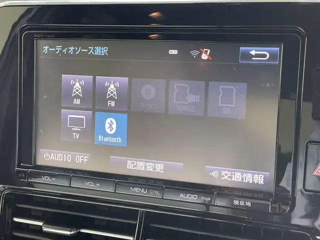 トヨタ エスティマ アエラス スマート 滋賀県 2016(平28)年 5.3万km ホワイトパールクリスタルシャイン 禁煙車/純正ナビ/（CD/DVD/SD/Bluetooth/フルセグTV）/バックカメラ/ビルトインETC/前後ドライブレコーダー/両側電動スライドドア/プリクラッシュセーフティー/レーンディパーチャーアラート/革巻きステアリング/クルーズコントロール/ステアリングリモコン/LEDヘッドライト/フォグランプ/オートヘッドライト/オートマチックハイビーム/レザーシート/前席シートヒーター/AC100V/純正アルミホイール/純正フロアマット/オートリトラーミラー/スペアキー1本