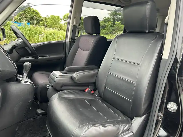 日産 セレナ ハイウェイスター Sハイブリッド 富山県 2012(平24)年 6.5万km スーパーブラック ディーラーOPナビ/フルセグTV/Bluetooth搭載/DVD再生/ミュージックサーバー/ビルトインETC/アイドリングストップ/クルーズコントロール/パワースライドドア/3列シート/ドアバイザー/センターコンソール
