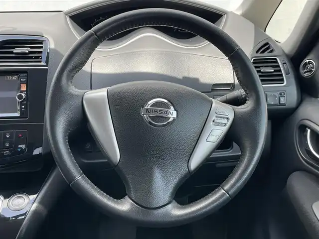 日産 セレナ ハイウェイスター Sハイブリッド 千葉県 2012(平24)年 6.5万km スーパーブラック 純正ナビ/　フルセグ/BT/DVD/CD/MSV/ビルトインETC/アイドリングストップ/クルーズコントロール/片側パワースライドドア/HIDヘッドライト/オートライト/フォグライト/スマートキー/プッシュスタート/社外１６インチAW/純正AW車載