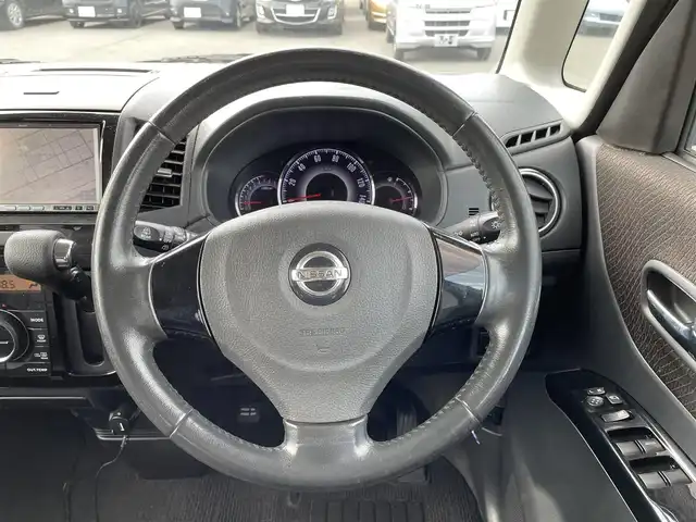 日産 ルークス ハイウェイスター アーバンセレ 道央・札幌 2010(平22)年 8.5万km ブルーイッシュブラック 登録時走行距離84/277ｋｍ/　４　Ｗ　Ｄ　/純正ＨＤＤナビ（CD/DVD/FM/AM/SD）/ワンセグ（走行中視聴不可）/バックカメラ/ウィンカーミラー/ドアバイザー/プッシュスタート/両側パワースライドドア/ETC/スマートキー/ドライブレコーダー/ベンチシート/純正フロアマット/シートヒーター（運転席）/盗難防止装置/オートライト/社外エンジンスターター/フォグランプ/電動格納ミラー/バニティミラー/ミラーヒーター/ワイパー間欠時間コントローラー/積込冬タイヤ（純正AW/165/55/R14/18年製/溝7ｍｍ）