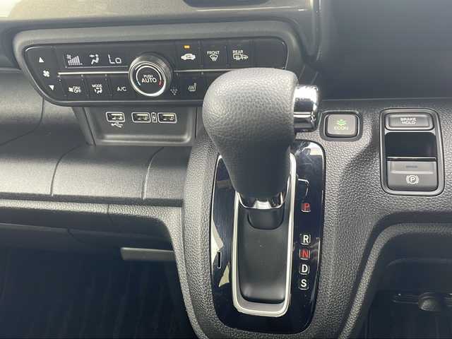 ホンダ Ｎ ＷＧＮ 秋田県 2020(令2)年 7.8万km シャイニンググレーM 純正SDナビ/社外ETC/バックカメラ/フルセグTV/前後ドライブレコーダー/クルーズコントロール(追従走行有)/USB入力端子/純正AW/カーテンエアバック/エンジンスターター/スペアキー