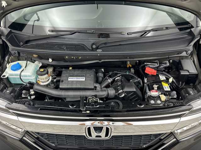 ホンダ Ｎ ＢＯＸ カスタム G L ホンダセンシング 三重県 2018(平30)年 4.5万km クリスタルブラックパール 禁煙車/純正ナビ/・フルセグ・CD・DVD・Bluetooth・USB・SD/バックカメラ/アダプティブクルーズコントロール/CMBS/先行車発進お知らせ/レーンキープアシスト/路外逸脱抑制システム/ビルトインETC/プッシュスタート/スマートキー