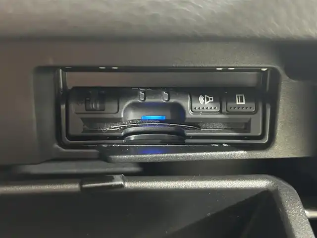 日産 セレナ ハイウェイスターVセレクションⅡ 大阪府 2019(平31)年 3.2万km ダイヤモンドブラック ProPILOT 純正9incナビTV 360カメラ 純正フリップダウンモニター デジタルインナーミラー レーダークルコン 衝突軽減ブレーキ レーンアシスト 両側パワースライドドア クリアランスソナー ドライブレコーダー ETC