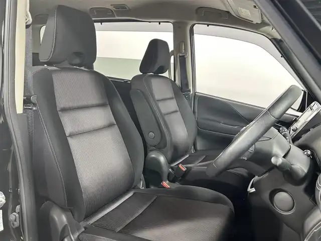 日産 セレナ ハイウェイスターVセレクションⅡ 大阪府 2019(平31)年 3.2万km ダイヤモンドブラック ProPILOT 純正9incナビTV 360カメラ 純正フリップダウンモニター デジタルインナーミラー レーダークルコン 衝突軽減ブレーキ レーンアシスト 両側パワースライドドア クリアランスソナー ドライブレコーダー ETC