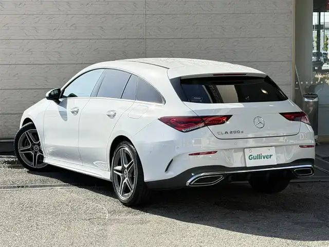 メルセデス・ベンツ ＣＬＡ２００ｄ Sブレーク AMGライン 兵庫県 2021(令3)年 4.7万km 白 純正ナビ/(BT/USB/フルセグTV)/全周囲カメラ/ETC2.0/衝突軽減ブレーキ/レーダークルーズコントロール/前後コーナーセンサー/ハーフレザーシート/前席シートヒーター/前席パワーシート/電動パーキングブレーキ/LEDヘッドライト/オートライト/フォグランプ/ステアリングリモコン/スマートキー/電動格納ミラー/純正フロアマット/純正アルミ18インチ