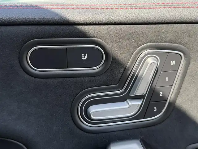 メルセデス・ベンツ ＣＬＡ２００ｄ Sブレーク AMGライン 兵庫県 2021(令3)年 4.7万km 白 純正ナビ/(BT/USB/フルセグTV)/全周囲カメラ/ETC2.0/衝突軽減ブレーキ/レーダークルーズコントロール/前後コーナーセンサー/ハーフレザーシート/前席シートヒーター/前席パワーシート/電動パーキングブレーキ/LEDヘッドライト/オートライト/フォグランプ/ステアリングリモコン/スマートキー/電動格納ミラー/純正フロアマット/純正アルミ18インチ