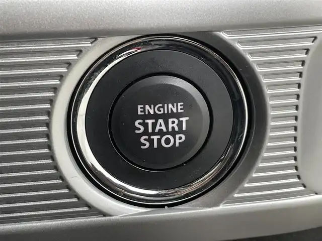 スズキ スペーシア HYBRID X 福岡県 2018(平30)年 3万km フェニックスレッドパール 社外ナビ（ＢＴ，フルセグＴＶ）　/全方位カメラ　/コーナーセンサー　/衝突被害軽減ブレーキ　/レーンキープ　/アイドリングストップ　/両側電動スライドドア　/シートヒーター　/ＨＵＤ　/純正１４インチＡＷ　/ＬＥＤライト