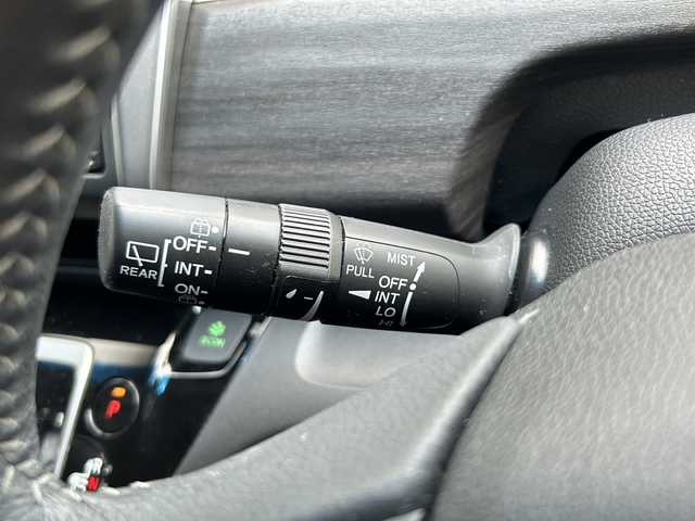 ホンダ フリード ハイブリット G ホンダセンシング 茨城県 2020(令2)年 6.7万km プラチナホワイトパール 純正ナビ/(Gathers/VXM-207VFNi)/フルセグＴＶ　ＢＴ　ＣＤ／ＤＶＤ　/純正フリップダウンモニター/前席シートヒーター　/ホンダセンシング　/レーンキープアシスト/コーナーセンサー/クルーズコントロール/オートドアミラー/アクティブコーナリングライト/LEDヘッドライト/プラズマクラスター/両側パワスラ　/バックカメラ/３列シート　/チップアップシート　　/ビルトインＥＴＣ/保証書/取扱説明書/点検記録簿