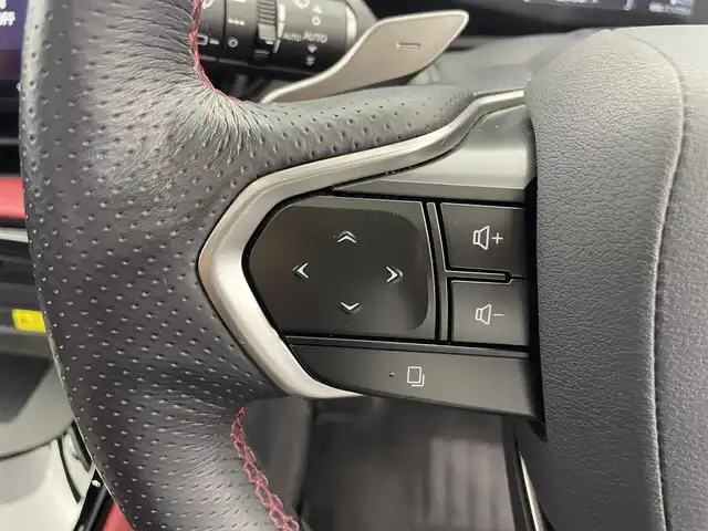 レクサス ＮＸ 350h Fスポーツ 富山県 2022(令4)年 2万km ホワイトノーヴァガラスフレーク 4WD/純正14型ナビ（AM/FM/CD/DVD/USB/BT）/フルセグTV/パノラミックビューモニター/サンルーフ/ヘッドアップディスプレイ/プリクラッシュセーフティ/レーダークルーズコントロール/レーンディパーチャーアラート/ブラインドスポットモニター/オートマチックハイビーム/LEDヘッドライト/本革シート/前席温熱＋ベンチレーションシート/置くだけ充電/パドルシフト/純正20インチAW/スマートキー/プッシュスタート/社外フロアマット/取扱説明書/保証書