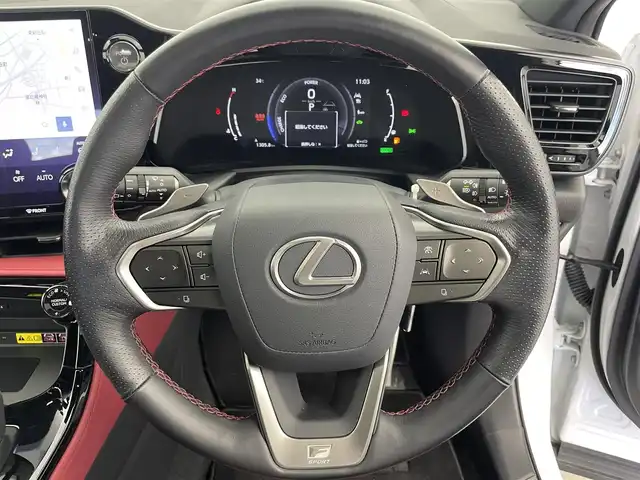 レクサス ＮＸ 350h Fスポーツ 富山県 2022(令4)年 2万km ホワイトノーヴァガラスフレーク 4WD/純正14型ナビ（AM/FM/CD/DVD/USB/BT）/フルセグTV/パノラミックビューモニター/サンルーフ/ヘッドアップディスプレイ/プリクラッシュセーフティ/レーダークルーズコントロール/レーンディパーチャーアラート/ブラインドスポットモニター/オートマチックハイビーム/LEDヘッドライト/本革シート/前席温熱＋ベンチレーションシート/置くだけ充電/パドルシフト/純正20インチAW/スマートキー/プッシュスタート/社外フロアマット/取扱説明書/保証書