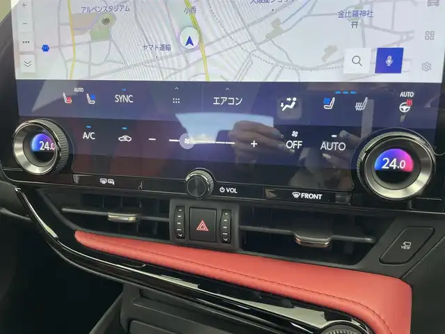 レクサス ＮＸ 350h Fスポーツ 富山県 2022(令4)年 2万km ホワイトノーヴァガラスフレーク 4WD/純正14型ナビ（AM/FM/CD/DVD/USB/BT）/フルセグTV/パノラミックビューモニター/サンルーフ/ヘッドアップディスプレイ/プリクラッシュセーフティ/レーダークルーズコントロール/レーンディパーチャーアラート/ブラインドスポットモニター/オートマチックハイビーム/LEDヘッドライト/本革シート/前席温熱＋ベンチレーションシート/置くだけ充電/パドルシフト/純正20インチAW/スマートキー/プッシュスタート/社外フロアマット/取扱説明書/保証書