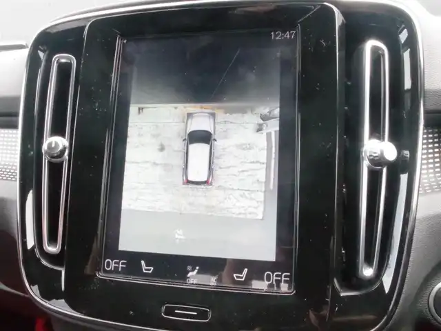 ボルボ ＸＣ４０ T4 AWD Rデザイン 岩手県 2020(令2)年 3.7万km 黒 インテリセーフ /LKA/BLIS/CTA/ACC/純正HDDナビ/フルセグTV/全方位カメラ/パークアシスト/パノラマSR/ハーマンカードン /ハーフレザー /パワーシート/シートヒーター/パワーテールゲート/LEDライト/ETC/ドラレコ