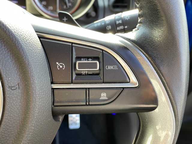 スズキ スイフト HYBRID RS 岐阜県 2017(平29)年 5.1万km スピーディーブルーM 登録時走行距離：50715km/純正SDナビ/全方位カメラ/フルセグテレビ・BT・CD・USB/レーダークルーズコントロール/デュアルセンサーブレーキ/レーンキープアシスト/シートヒーター/ビルトインETC/プッシュスタート/スマートキー/スペアキー/スタッドレスタイヤ車載