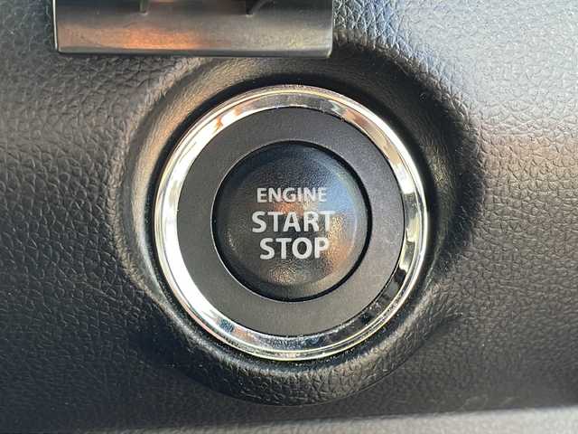 スズキ スイフト HYBRID RS 岐阜県 2017(平29)年 5.1万km スピーディーブルーM 登録時走行距離：50715km/純正SDナビ/全方位カメラ/フルセグテレビ・BT・CD・USB/レーダークルーズコントロール/デュアルセンサーブレーキ/レーンキープアシスト/シートヒーター/ビルトインETC/プッシュスタート/スマートキー/スペアキー/スタッドレスタイヤ車載