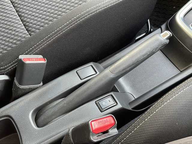 スズキ スイフト HYBRID RS 岐阜県 2017(平29)年 5.1万km スピーディーブルーM 登録時走行距離：50715km/純正SDナビ/全方位カメラ/フルセグテレビ・BT・CD・USB/レーダークルーズコントロール/デュアルセンサーブレーキ/レーンキープアシスト/シートヒーター/ビルトインETC/プッシュスタート/スマートキー/スペアキー/スタッドレスタイヤ車載