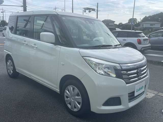 スズキ ソリオ G 神奈川県 2018(平30)年 12万km ピュアホワイトP 社外メモリナビ/バックカメラ/プッシュスタート/片側パワースライドドア/ETC