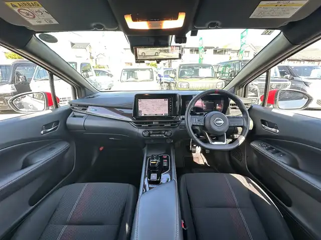 日産 オーラ ニスモ 東京都 2023(令5)年 2.1万km ピュアホワイトパール ワンオーナー/HDDナビ/フルセグテレビ/バックカメラ/クルーズコントロール/プッシュスタート/ETC/ドライブレコーダー/取扱説明書/保証書/タイヤバリ溝/低走行