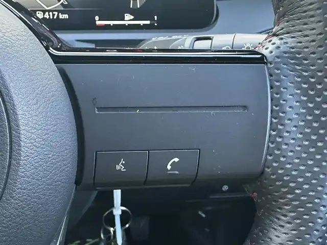 日産 オーラ ニスモ 東京都 2023(令5)年 2.1万km ピュアホワイトパール ワンオーナー/HDDナビ/フルセグテレビ/バックカメラ/クルーズコントロール/プッシュスタート/ETC/ドライブレコーダー/取扱説明書/保証書/タイヤバリ溝/低走行